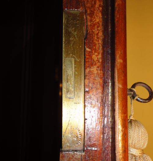 EARLY VICTORIAN MAHOGANY TWO DOOR WARDROBE - ADDITIONAL PHOTO 12