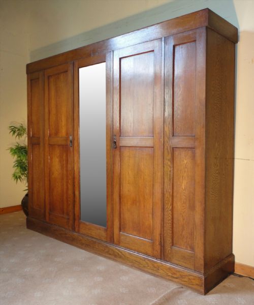 ARTS CRAFTS OAK COTSWOLD STYLE WARDROBEPRESS - ADDITIONAL PHOTO 1
