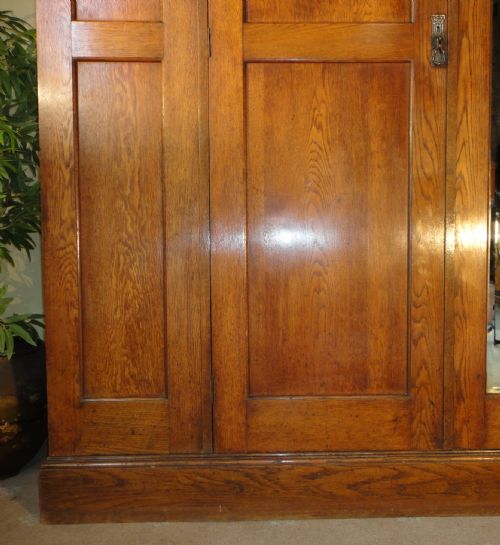 ARTS CRAFTS OAK COTSWOLD STYLE WARDROBEPRESS - ADDITIONAL PHOTO 5