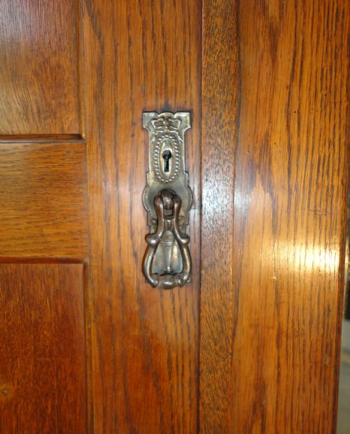 ARTS CRAFTS OAK COTSWOLD STYLE WARDROBEPRESS - ADDITIONAL PHOTO 9