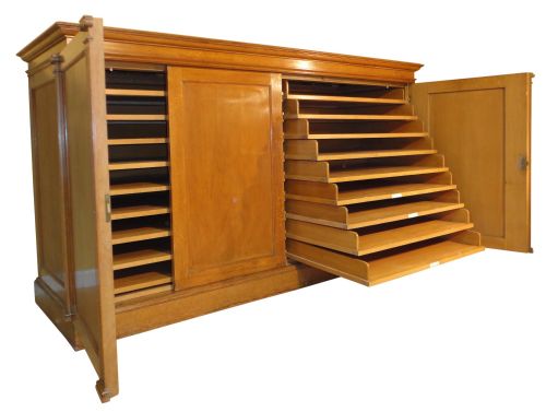 LARGE VICTORIAN OAK PLANCOLLECTORSSHOP CHEST 1 OF 2 - ADDITIONAL PHOTO 8