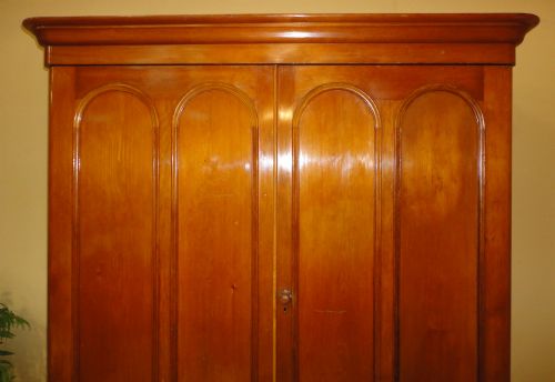 VICTORIAN ORIGINAL PINE FITTED WARDROBE - ADDITIONAL PHOTO 2