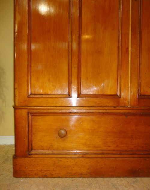 VICTORIAN ORIGINAL PINE FITTED WARDROBE - ADDITIONAL PHOTO 6