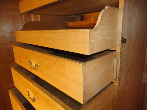 VICTORIAN ORIGINAL PINE FITTED WARDROBE - ADDITIONAL PHOTO 11