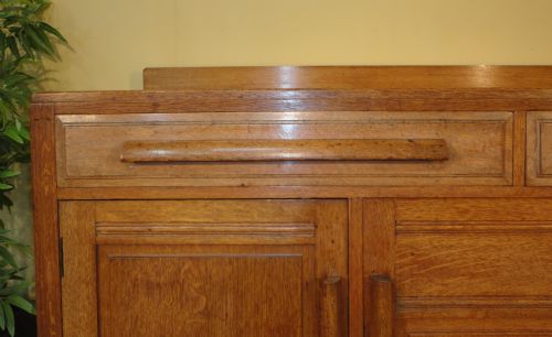 ARTS CRAFTS OAK COTSWOLDHEALS STYLE SIDEBOARD - ADDITIONAL PHOTO 3