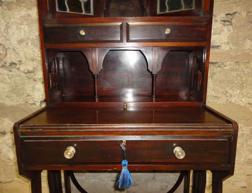 LIBERTY ARTS CRAFTS MAHOGANY WRITING DESK - ADDITIONAL PHOTO 3