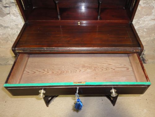 LIBERTY ARTS CRAFTS MAHOGANY WRITING DESK - ADDITIONAL PHOTO 8