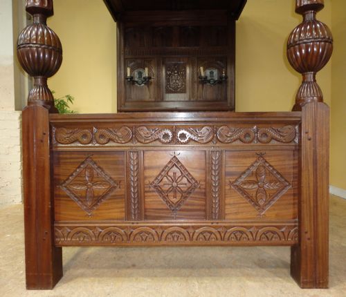 17TH CENTURY JACOBEAN STYLE FOUR POSTER TESTER BED - ADDITIONAL PHOTO 6