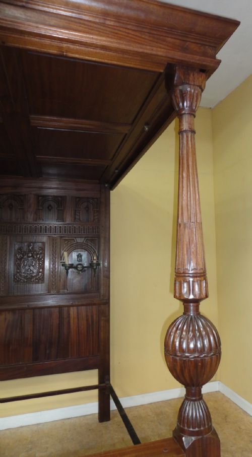 17TH CENTURY JACOBEAN STYLE FOUR POSTER TESTER BED - ADDITIONAL PHOTO 11