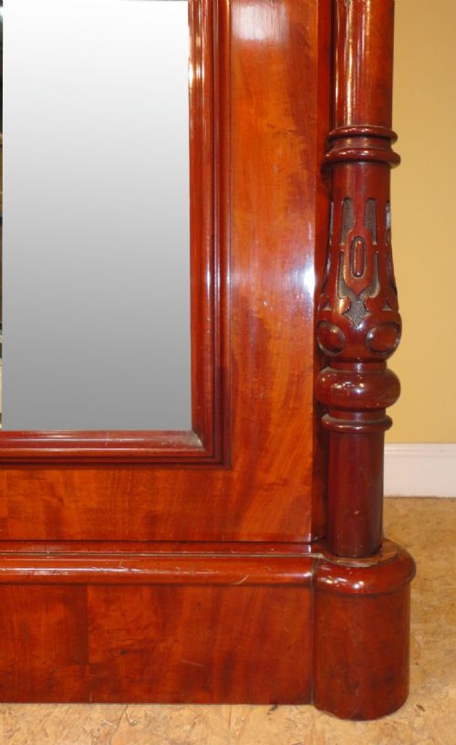 VICTORIAN MAHOGANY FOUR DOOR BREAKFRONT WARDROBE - ADDITIONAL PHOTO 10