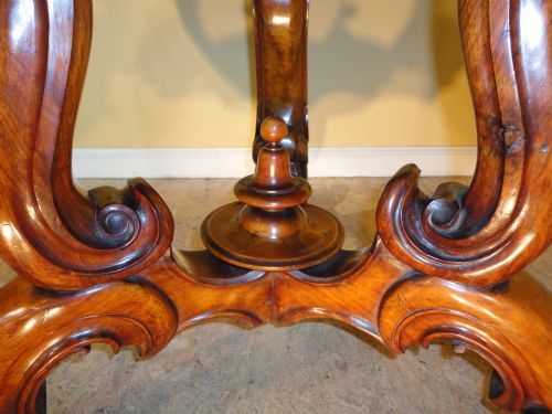 VICTORIAN BURR WALNUT CIRCULAR CENTRE TABLE - ADDITIONAL PHOTO 4