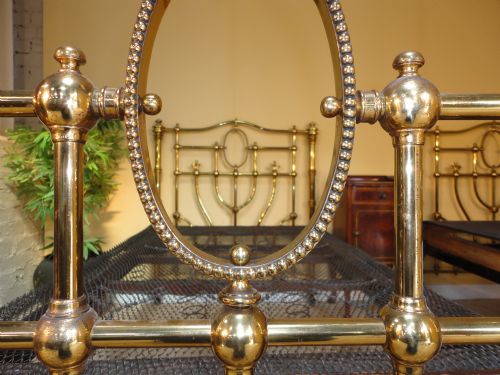 SUPER PAIR OF HOSKINS SEWELL VICTORIAN BRASS SINGLE BEDS - ADDITIONAL PHOTO 11