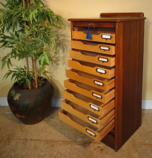 TAMBOUR FRONTED OAK FILING CABINET C1930S - ADDITIONAL PHOTO 11