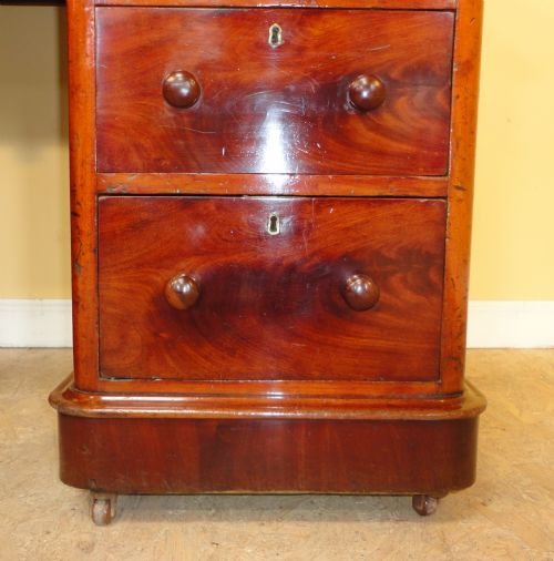 ANTIQUE VICTORIAN MAHOGANY 4FT PEDESTAL DESK - ADDITIONAL PHOTO 8