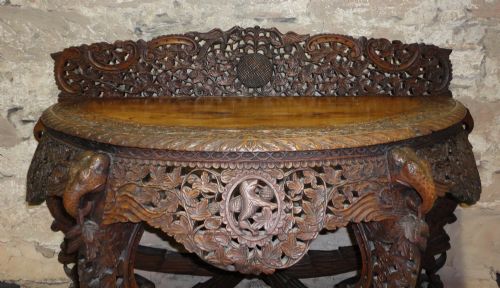 INDIANBURMESE PADOUK CONSOLE TABLE 19TH CENTURY - ADDITIONAL PHOTO 2