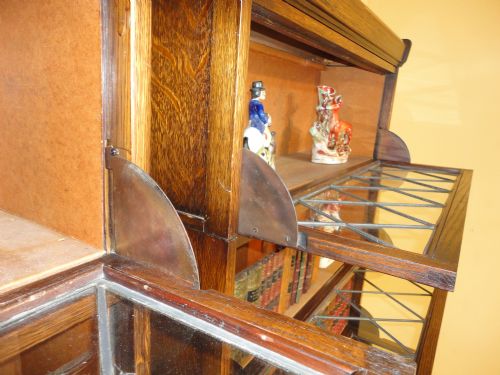 PAIR OF OAK GLOBE WERNICKE STYLE STACKING BOOKCASES - ADDITIONAL PHOTO 12