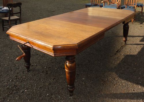 8FT ANTIQUE ARTS CRAFTS OAK EXTENDING DINING TABLE TO SEAT 810 PEOPLE - ADDITIONAL PHOTO 2