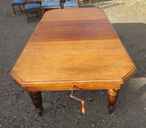 8FT ANTIQUE ARTS CRAFTS OAK EXTENDING DINING TABLE TO SEAT 810 PEOPLE - ADDITIONAL PHOTO 3