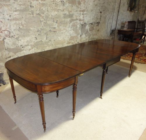 REGENCY CUBAN MAHOGANY EXTENDING DINING TABLE - ADDITIONAL PHOTO 2
