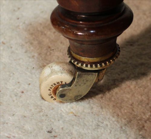 VICTORIAN HOWARD AND SONS STYLE LIBRARY CHAIR - ADDITIONAL PHOTO 9