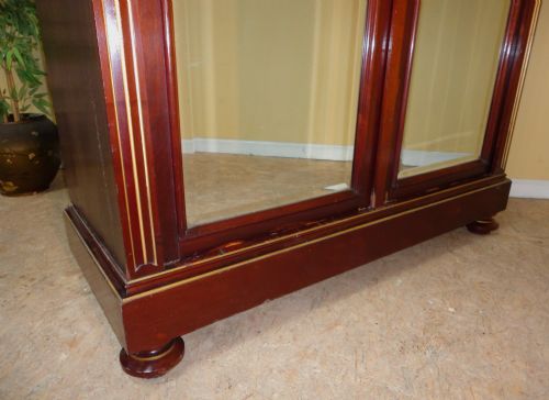 VICTORIAN GOTHIC MAHOGANY GILT WARDROBE - ADDITIONAL PHOTO 10