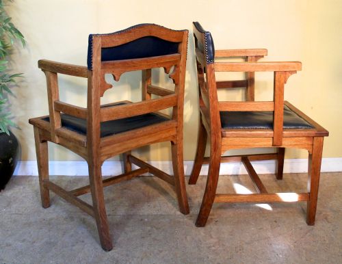 PAIR OF GOTHIC ARTS CRAFTS OAK DESK CHAIRS - ADDITIONAL PHOTO 2
