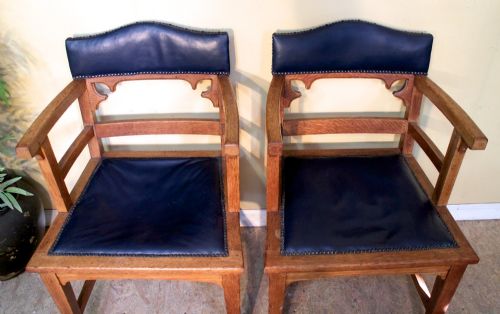 PAIR OF GOTHIC ARTS CRAFTS OAK DESK CHAIRS - ADDITIONAL PHOTO 4