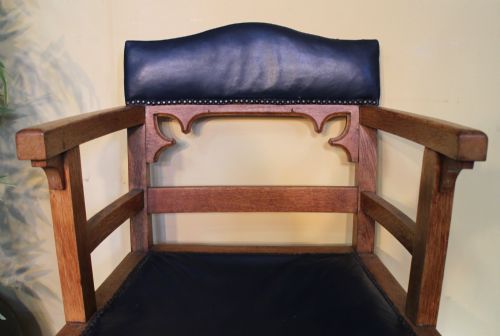 PAIR OF GOTHIC ARTS CRAFTS OAK DESK CHAIRS - ADDITIONAL PHOTO 12