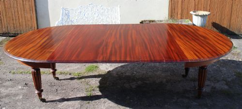 A WILLIAM IV GONCALO ALVES CIRCULAR EXTENDING DINING TABLE GILLOWS 8FT10 - ADDITIONAL PHOTO 1