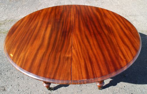 A WILLIAM IV GONCALO ALVES CIRCULAR EXTENDING DINING TABLE GILLOWS 8FT10 - ADDITIONAL PHOTO 9