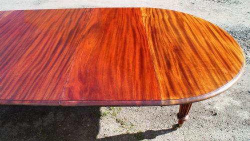A WILLIAM IV GONCALO ALVES CIRCULAR EXTENDING DINING TABLE GILLOWS 8FT10 - ADDITIONAL PHOTO 11