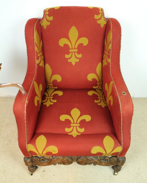 A 19TH CENTURY CARVED OAK WINGBACK READING CHAIR - ADDITIONAL PHOTO 8