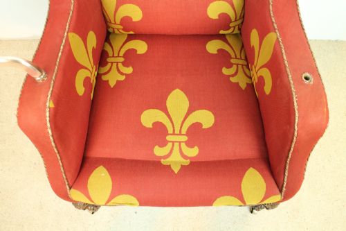 A 19TH CENTURY CARVED OAK WINGBACK READING CHAIR - ADDITIONAL PHOTO 11