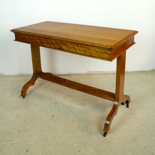 VICTORIAN SATIN WALNUT LIBRARY TABLE BY WYLIE LOCHHEAD - ADDITIONAL PHOTO 12