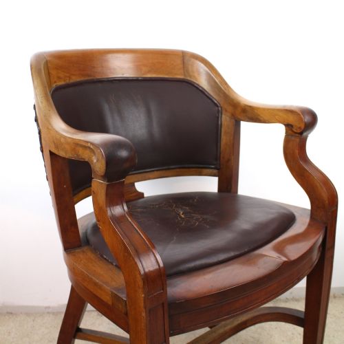 VICTORIAN WALNUT BOW BACK WIDE DESK ARM CHAIR - ADDITIONAL PHOTO 7