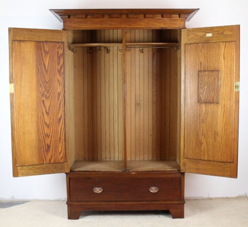 ARTS CRAFTS OAK WARDROBE BY MAPLE CO - ADDITIONAL PHOTO 10