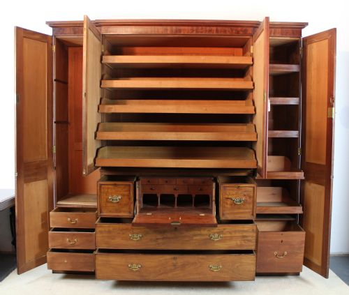 GEORGE III MAHOGANY BREAKFRONT SECRETAIRE LINEN PRESS WARDROBE - ADDITIONAL PHOTO 11