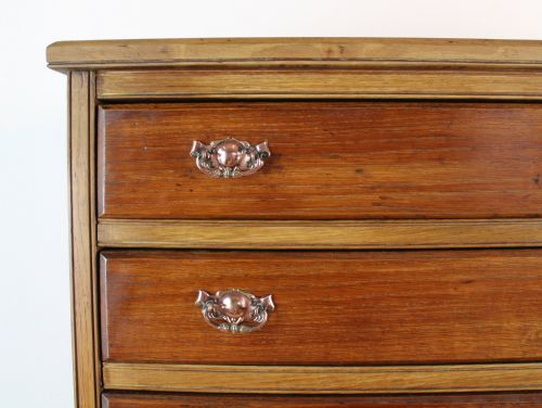 VICTORIAN OAK WELLINGTON STYLE COLLECTORS CHEST - ADDITIONAL PHOTO 5