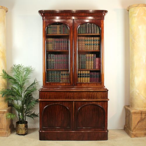 antique victorian mahogany two door bookcase - CATEGORY: ANTIQUE BOOKCASES - DATED VICTORIAN