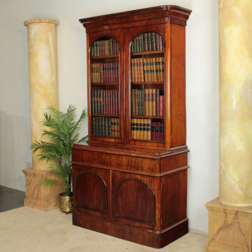 ANTIQUE VICTORIAN MAHOGANY TWO DOOR BOOKCASE - ADDITIONAL PHOTO 1