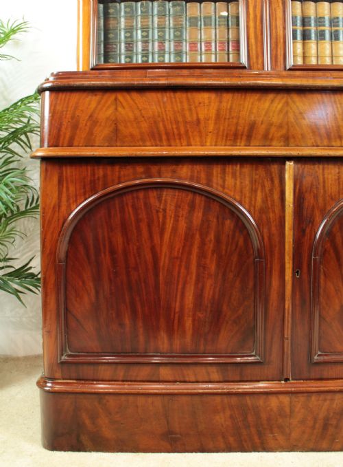 ANTIQUE VICTORIAN MAHOGANY TWO DOOR BOOKCASE - ADDITIONAL PHOTO 7