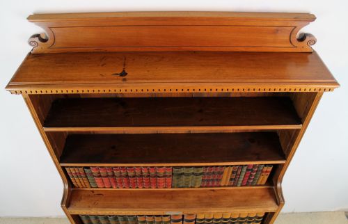 SCOTTISH VICTORIAN GOLDEN WALNUT WATERFALL OPEN BOOKCASE - ADDITIONAL PHOTO 10