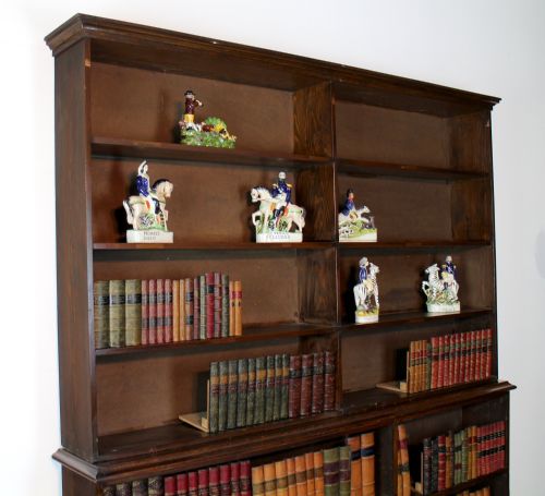 EARLY 20TH CENTURY OAK OPEN BOOKCASE - ADDITIONAL PHOTO 11