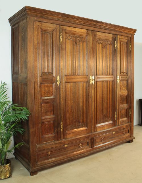 ARTS CRAFTS GILLOWSPUGIN OAK WARDROBE PRESS 8FT WIDE X 8FT HIGH - ADDITIONAL PHOTO 2