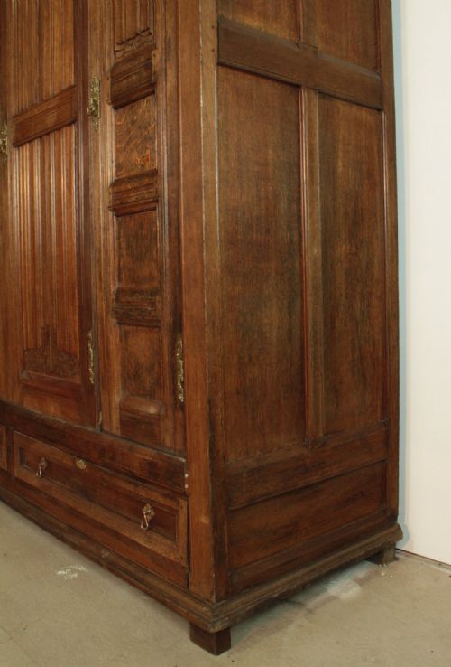 ARTS CRAFTS GILLOWSPUGIN OAK WARDROBE PRESS 8FT WIDE X 8FT HIGH - ADDITIONAL PHOTO 14