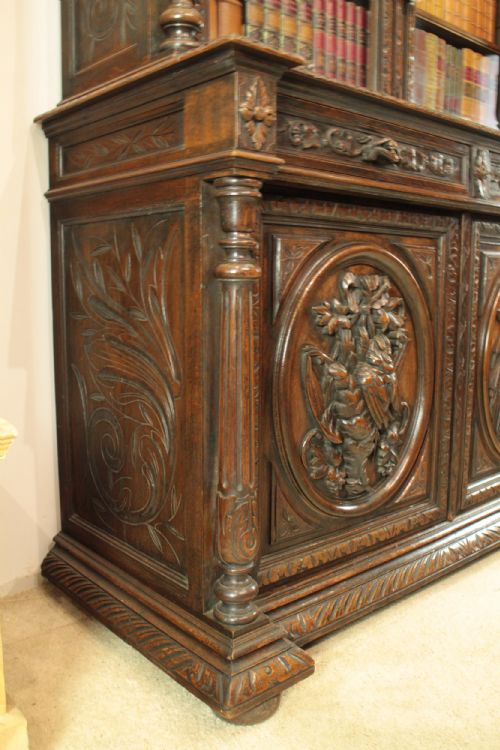 ANTIQUE VICTORIAN CARVED OAK COUNTRYSPORTING BOOKCASE - ADDITIONAL PHOTO 13