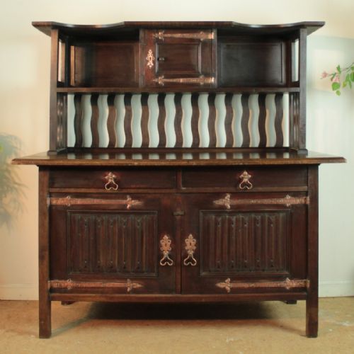 liberty style arts crafts oak sideboard - CATEGORY: ANTIQUE SIDEBOARDS - DATED VICTORIAN