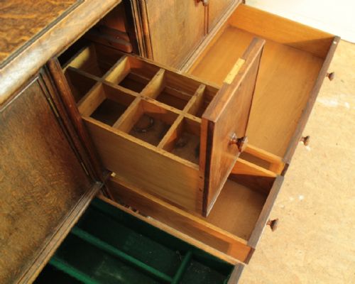 ARTS CRAFTS OAK HEALS SIDEBOARD - ADDITIONAL PHOTO 5