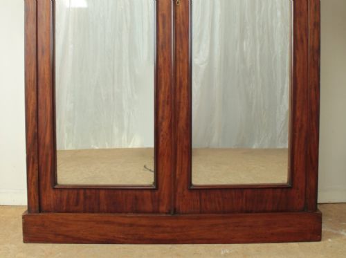 PAIR OF WILLIAM IV MAHOGANY WARDROBES - ADDITIONAL PHOTO 5