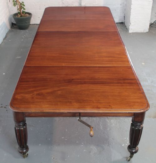 REGENCY MAHOGANY EXTENDING DINING TABLE 10FT7 SEATS 12 - ADDITIONAL PHOTO 4